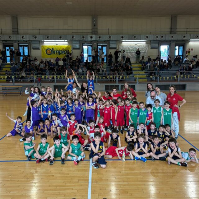 🎉 𝐅𝐄𝐒𝐓𝐀 𝐏𝐔𝐋𝐂𝐈𝐍𝐈 🏀

Una bella mattinata di sport e Minibasket, organizzata dagli amici di Olimpia Legnaia Basket che ringraziamo per l’invito e l’accoglienza. 🤝

Ecco alcune foto dei nostri 𝐏𝐮𝐥𝐜𝐢𝐧𝐢 che, con l’Istruttrice 𝐌𝐚𝐫𝐢𝐚 𝐁𝐫𝐮𝐬𝐜𝐡𝐞𝐭𝐭𝐢𝐧𝐢, hanno partecipato al Torneo insieme a Basket Sestese, Basket Impruneta, Baloncesto Basket Firenze, Laurenziana Basket e Olimpia Legnaia Basket. 📸

#NeverWasteTalent